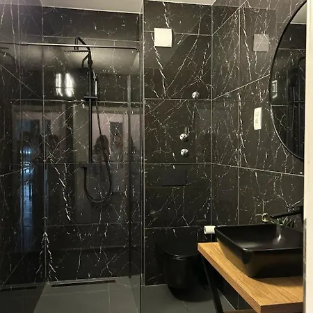Aaa Luxury Konukevi