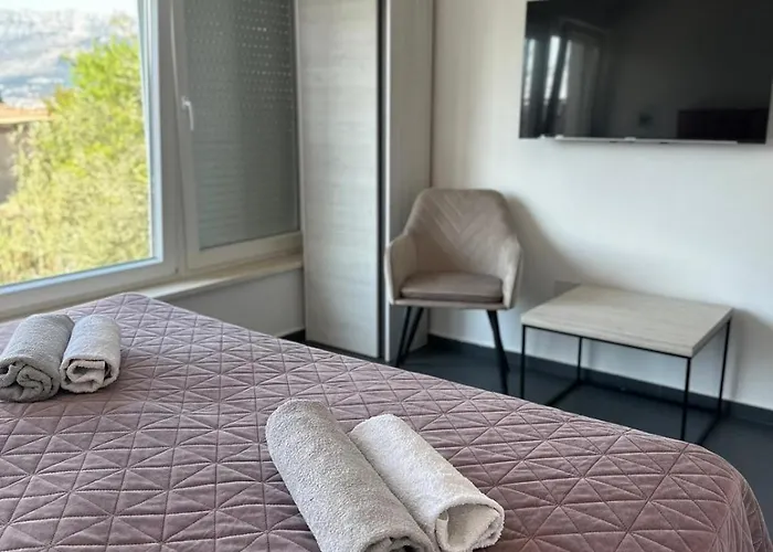 Aaa Luxury Gostinjska kuća 3*