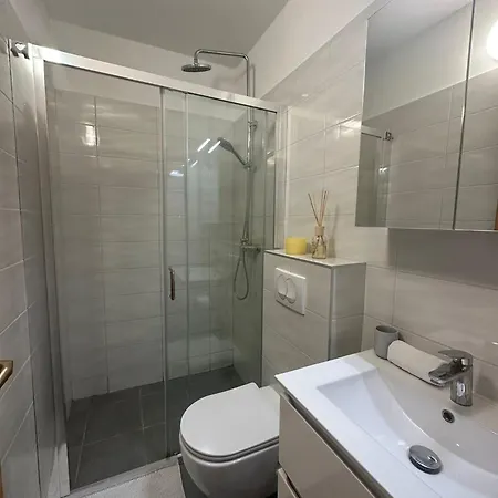 Aaa Luxury 3* Spalato